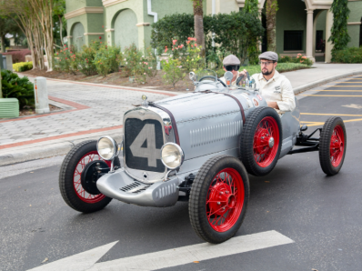 Classic cars on the 2025 Lake Mirror Classic Road Tour near Lakeland, Florida.