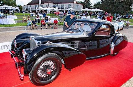 1937 Bugatti 57 S, winner of the 2023 Grand Marshal's Award