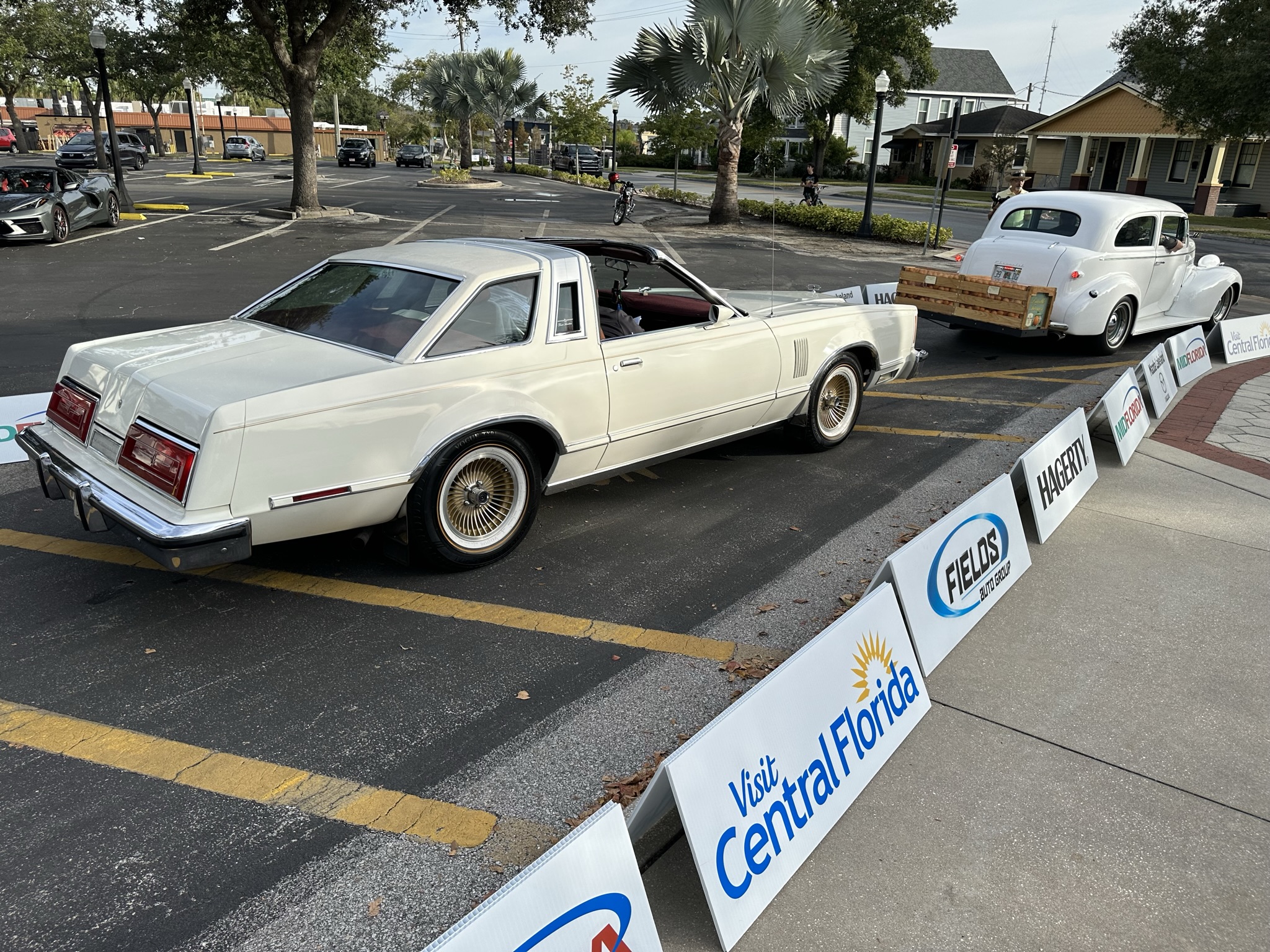 Classic cars on the 2023 Lake Mirror Classic Road Tour near Lakeland, Florida.